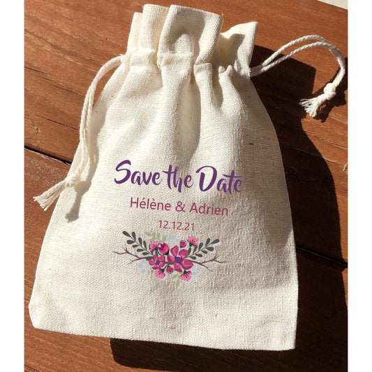 Bolsas con motivos florales para guardar la fecha