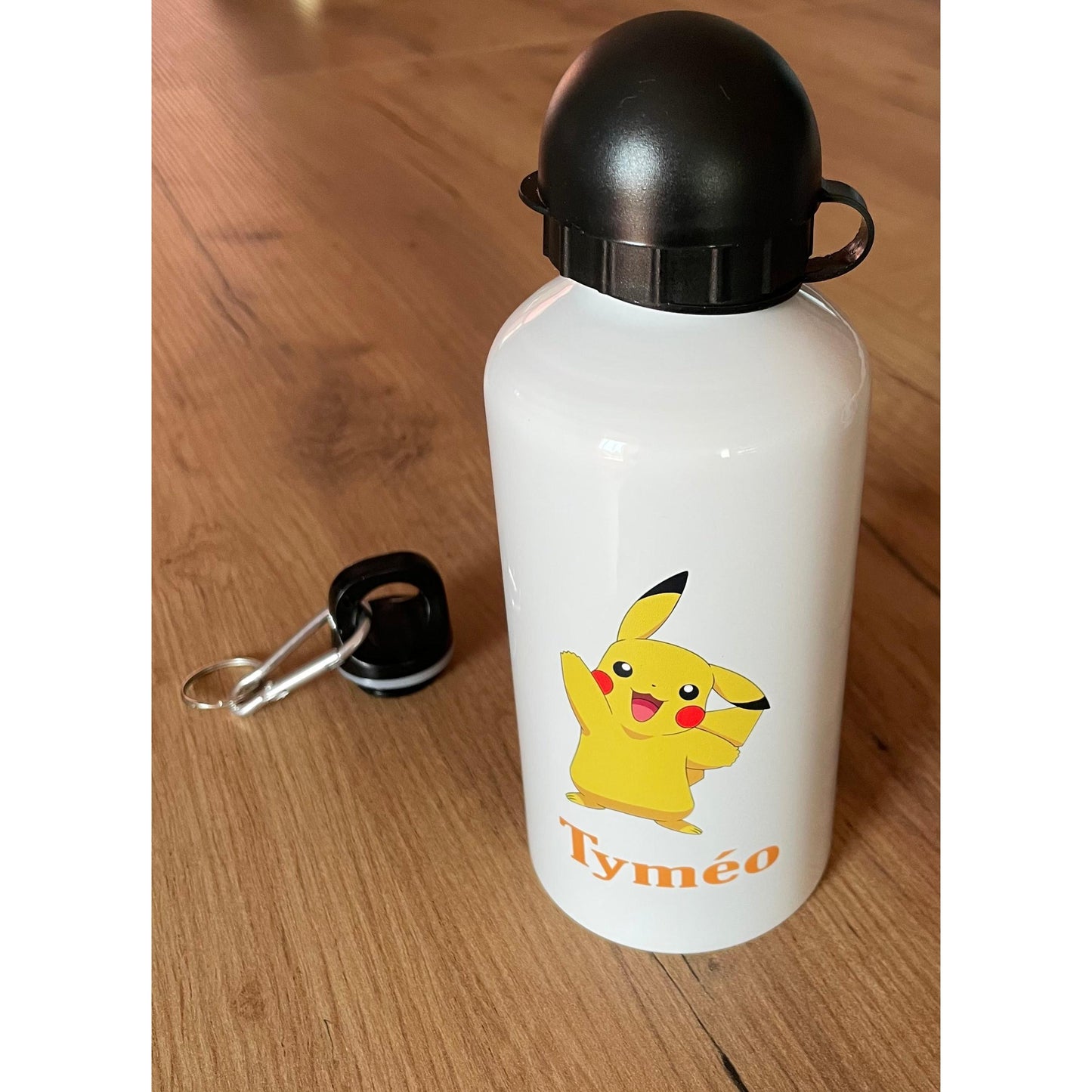 "Pokémon" bottle