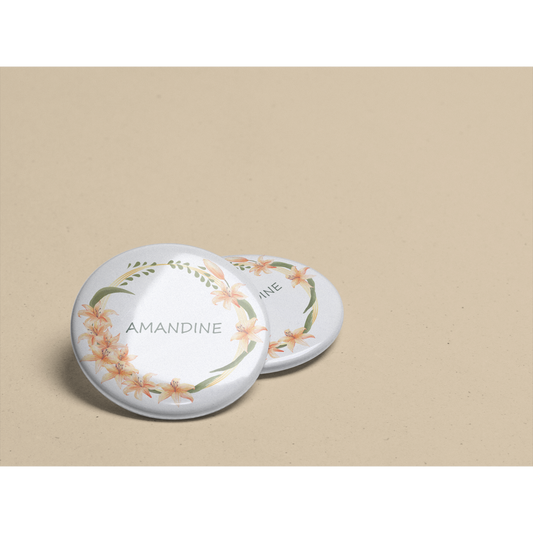 Badge "couronne orange et verte"