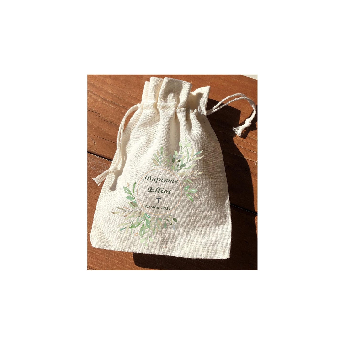 "Leaf crown" bags