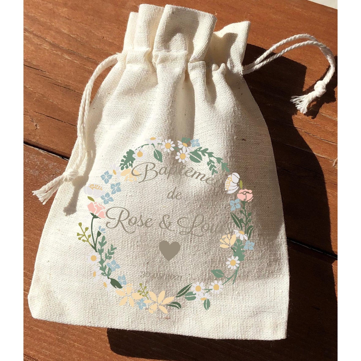 "Daisy crown" bags