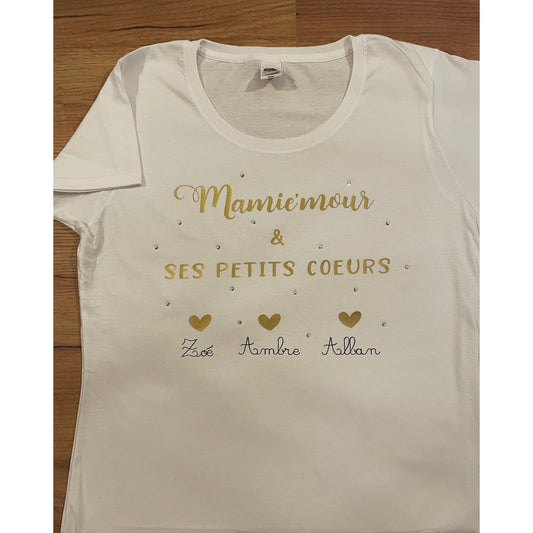 Tee-shirt "Mamie & ses petits coeurs"