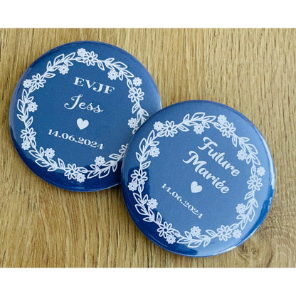 Badge EVJF "Fleurs bleues"