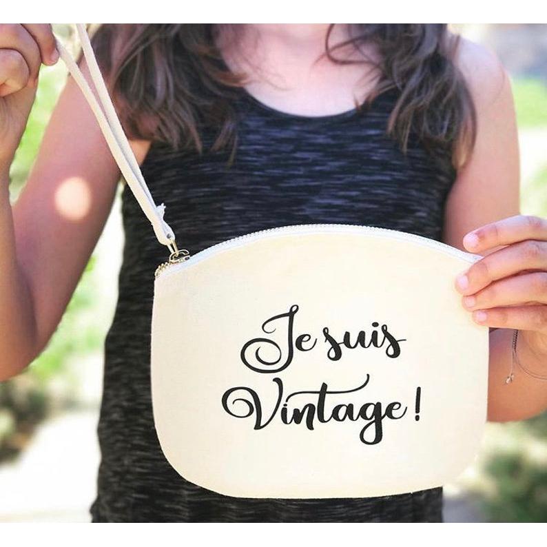 Pochette avec sangle poignet  "Je suis vintage"