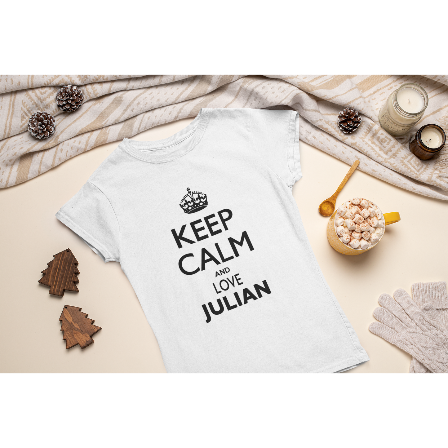 Camiseta "MANTEN LA CALMA Y AMA A JULIAN"