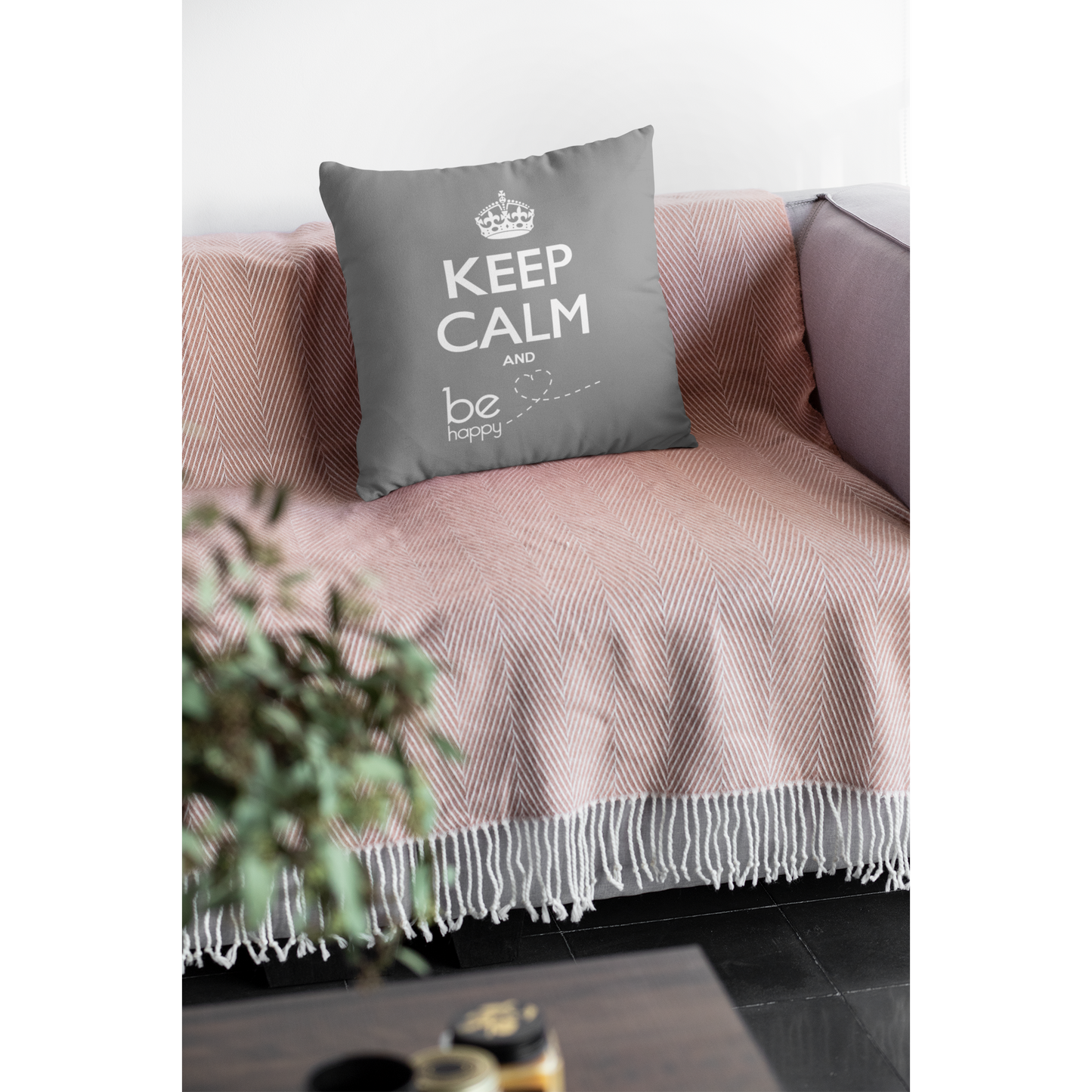 Coussin "KEEP CALM AND BE HAPPY"