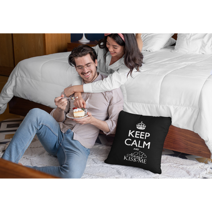 Coussin "KEEP CALM AND ALWAYS KISS ME"