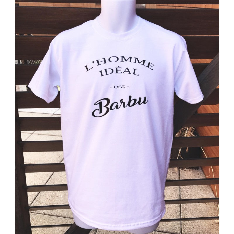 Tee-shirt "L'homme idéal est barbu"